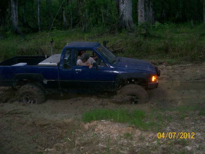 2012-Apr-07HGR4X4_nightride 065